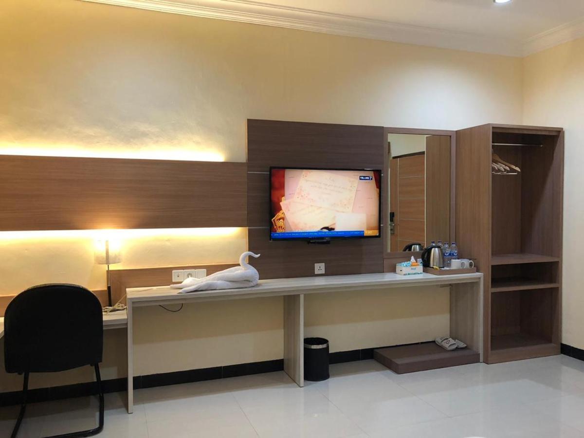 Lcr Hotel Ende Εξωτερικό φωτογραφία