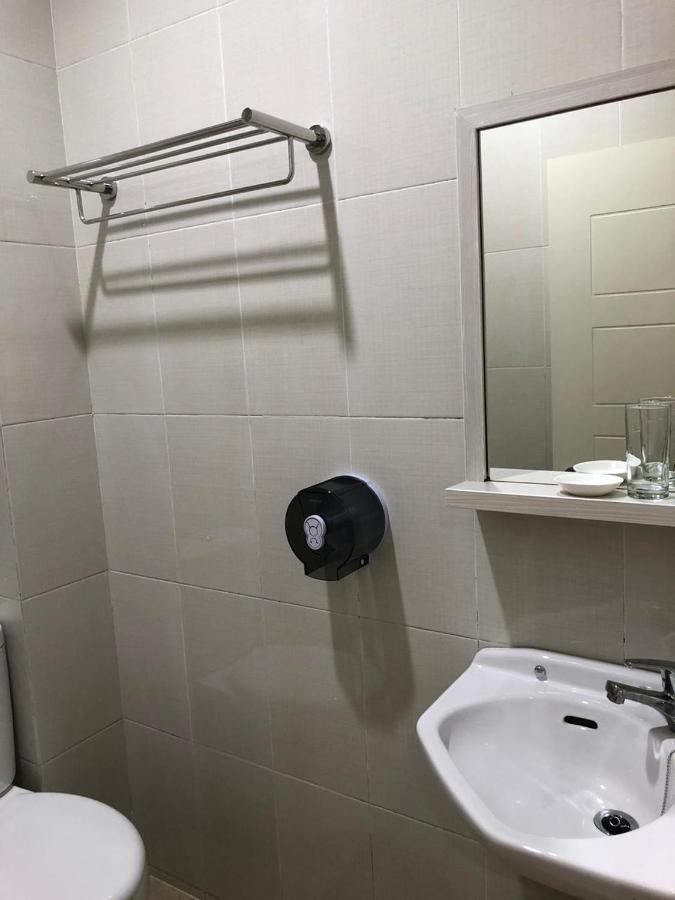 Lcr Hotel Ende Εξωτερικό φωτογραφία